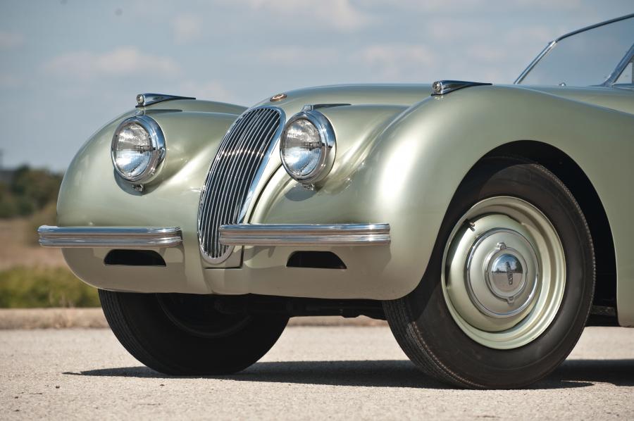  Jaguar XK120 Roadster 1952 года  (фото 12 из 25)